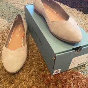 Desert taupe suede flats